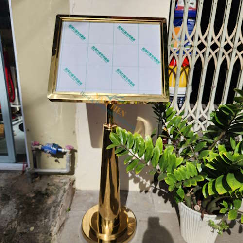 bảng  thông tin inox vàng