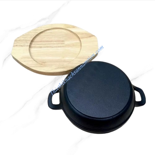 Chảo Gang Tròn 2 Quai, Chảo Gang Mini Kèm Đế Gỗ Size 18CM