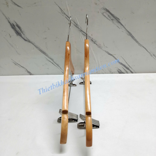 Móc Áo Gỗ Có Kẹp 12mm Màu Gỗ NT0206127