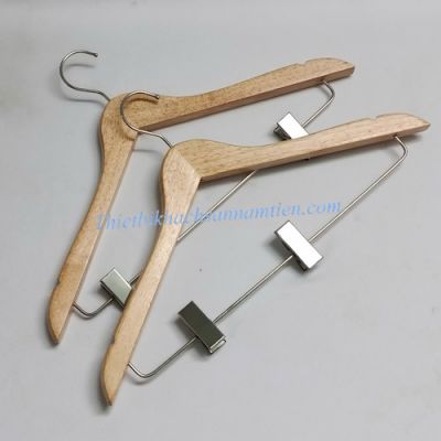 Móc Gỗ Quần Áo Dày 20mm Có Kẹp NT0206132