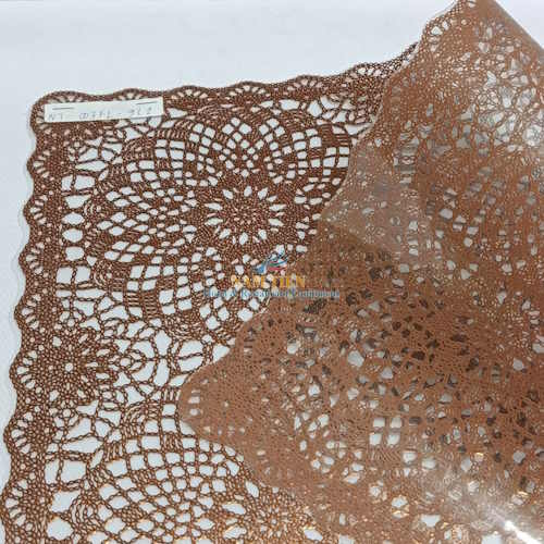 Tấm Lót Bàn Ăn Chống Thấm Hoa Văn NT0409032