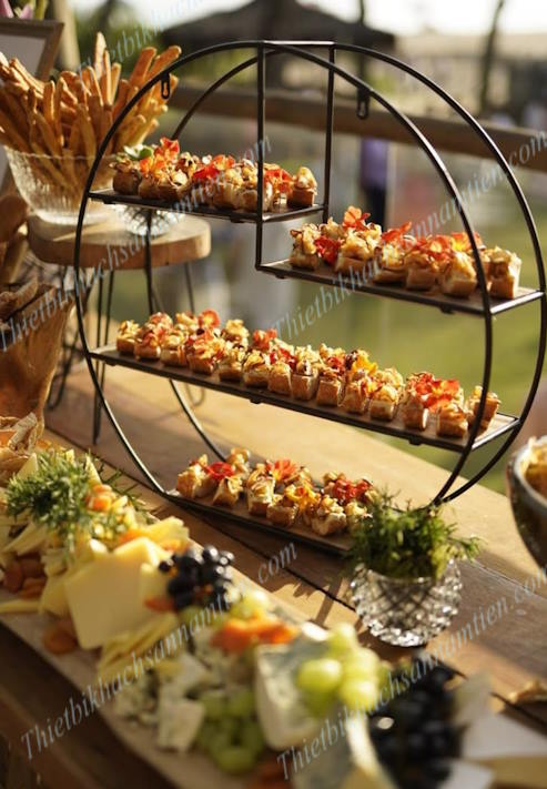 thiet-bi-buffet-nha-hang-nen-mua-loai-nao-nha-cung-cap-uy-tin-h4